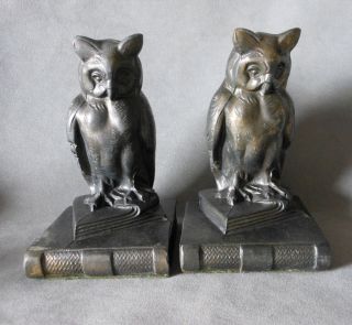 Pair Vintage Great Horned Owl on Books Metal Bookends