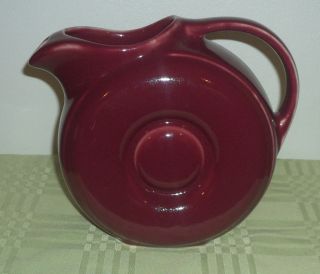 MAROON HALL PITCHER WITH ICE SPOUT