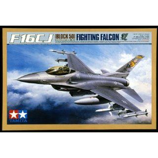 TAMIYA MODELS   1/32 F16CJ Block 50 Fighting Falcon