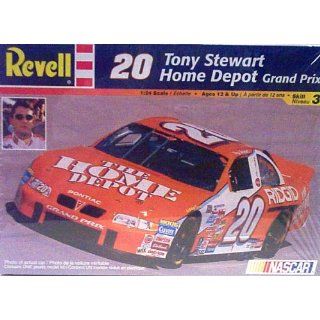 Revell 2986 #20 Tony Stewart  Grand Prix