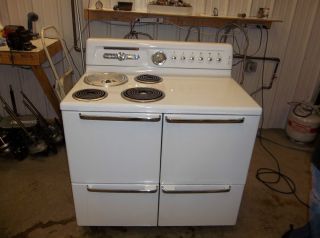 Hotpoint 40 inch Electric Stove Range Vintage
