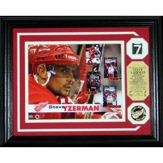 Steve Yzerman Detroit Red Wings Game Used Stick Photo Mint