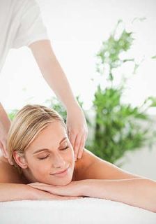 Local Dallas Massage, Aromatherapy, and Hot Towel Treatment
