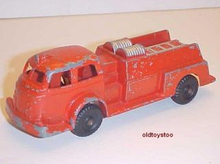 Hubley No 402 Firetruck Diecast 1946