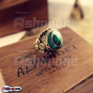 Retro Vintage Green Big Stone Rhinestone Carved Ring