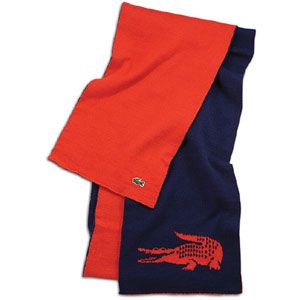 Keep your neck warm in premium style in the Lacoste Knit Scarf, a