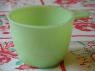 Vintage Jade ITE 1 Cup Measure Jeanette Glass