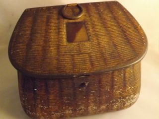 ANTIQUE c1907 HUNTLEY & PALMERS CREEL FISHING BASKET BISCUIT TIN   A/F