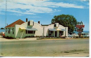 Vintage Postcard St Ignace Michigan Restaurant Cars