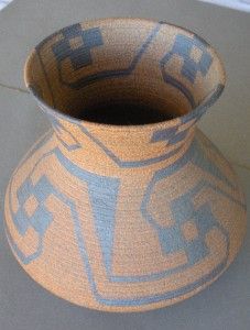Ceramic Pima Indian Vase by David Salk 9 inches High