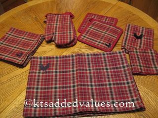  Woven Cloth Table Placemats. 100% Cotton, easy care Made in India