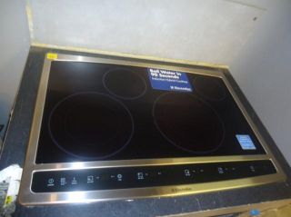 Electrolux 30 Hybrid Induction Cooktop EW30CC55GS Scuffs by The