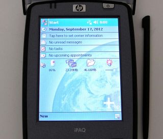 HP iPAQ HX2410 PDA POCKET PC w/ Touchscreen Color LCD WfFi Bluetooth