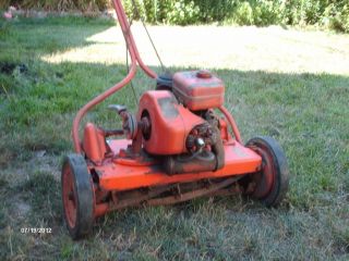 Antique PQ Great American Reel Mower Lawn Mower Cast Iron Nice