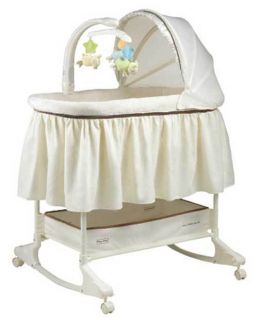 Bassinet with Mobile My Little Lamb by Fisher Price