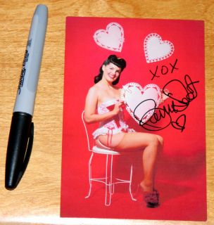 Pin Up Bernie Dexter Signed Valentine Postcard 2003