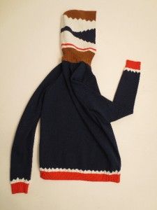 Jil Sander Navy Sweater w Multicolor Geometric Hood Design Sz 36