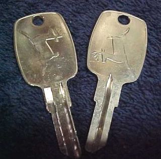 2 John Deere Logo Keys Locking Gas Cap Ignition  