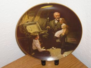 Knowles Norman Rockwell Plate Grandpa's Treasure Chest  