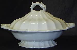 Antique White Ironstone Josiah Wedgwood Pearl Fluted Covered Serving Dish Tureen  