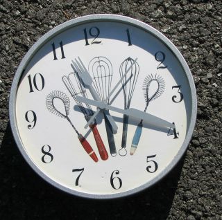 Kitchen Wall CLOCK Battery Round Metal Bournville Fork Knife Wisk