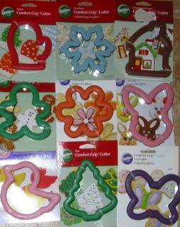 Wilton 4 Comfort Grip Large Cookie Cutters Holiday Theme Shapes