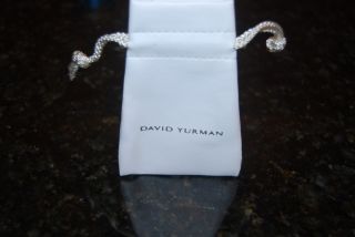 Size Authentic David Yurman White Leather Jewelry Pouch White Storage