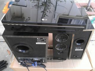 LG LFD790 Compact Home Theater System DVD Player Sound System LF D790
