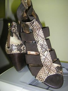 Libby Edelman Wedge Sandals