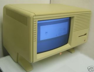 Nostalgia Apple Lisa A6S0200 System with Mouse M0100