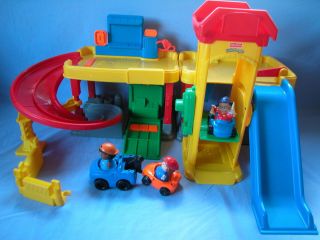Fisher Price Little People Ramps Garage Car Wash Sounds Elevator New
