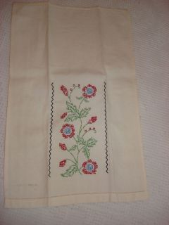 Vintage Linen Tip Towel x Stitch Embroidered Floral