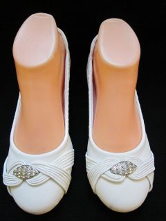 Via Pinky Collection Women White Flat Shoes US Size 5 10