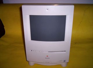 Macintosh Color Classic Computer Model M1600