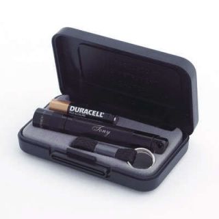 Black Engraved Maglite Solitaire Flashlight Gift Set