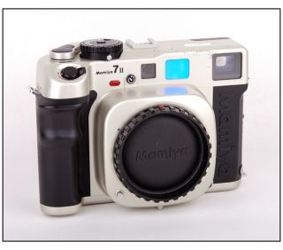 EX Mamiya 7 II 7 II Medium Format Rangefinder Camera in Silver JP10885