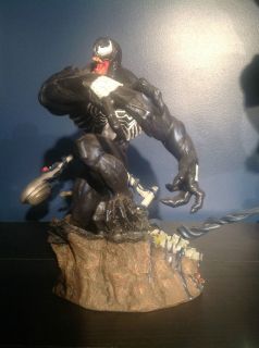 Venom Full Statue Marvel Milestone Art Asylum not Sideshow