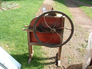 Antique Corn Sheller Maumee Valley Toledo Oh Nice Stenciling