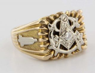 Vintage Yellow Gold Masonic Mens Diamond Ring Estate Fraternal Jewelry