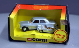 Corgi Toys Duo Pack 1380 Mercedes Benz 240D Silver