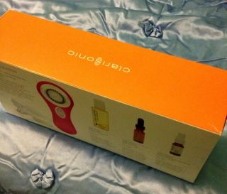 Mia 2 clarisonic Cleansing Josie Maran Oil Clinique SOLD OUT New Peony