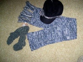 Urban Outfitters Fifty Shades of Gray Scarf + August Newsboy +S