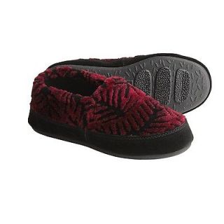 Womens Acorn Textured Moccasin Slippers Red Cut Vines
