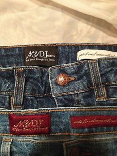 SZ 4 Not Your Daughters Jeans, Eddie Bauer, Levi, Agnelli, Rocky