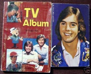  THATS ROCK & ROLL 45 rpm Record & Cover of TV Album & Srapbook