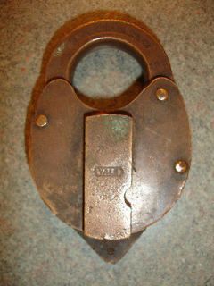 Old Vtg Antique Collectible Yale And Towne Brass Pad Lock Tear or