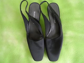 NATURIZER SLING BACK PUMP BLACK FABRIC / FAUX LEATHER HEEL SIZE 8 W