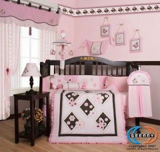 Pink baby bedding in Baby