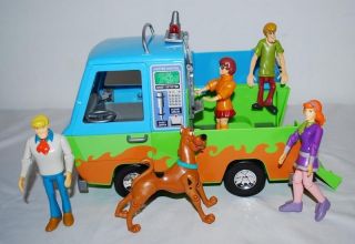 Scooby Doo Mystery Machine Van & Complete Figure Set Fred Velma Shaggy