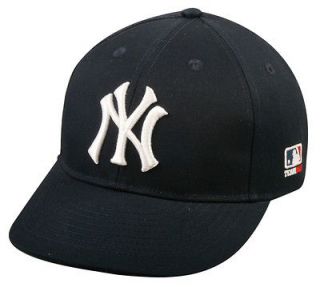 MLB Cap NEW YORK YANKEES ADULT Flat or Curved Brim Adjustable Replica